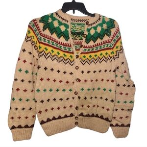 Vintage handmade wool sweater 20"x25"